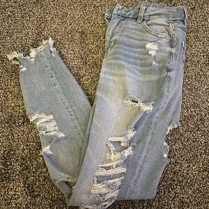 American Eagle EXTRA RIPPED JEANS!